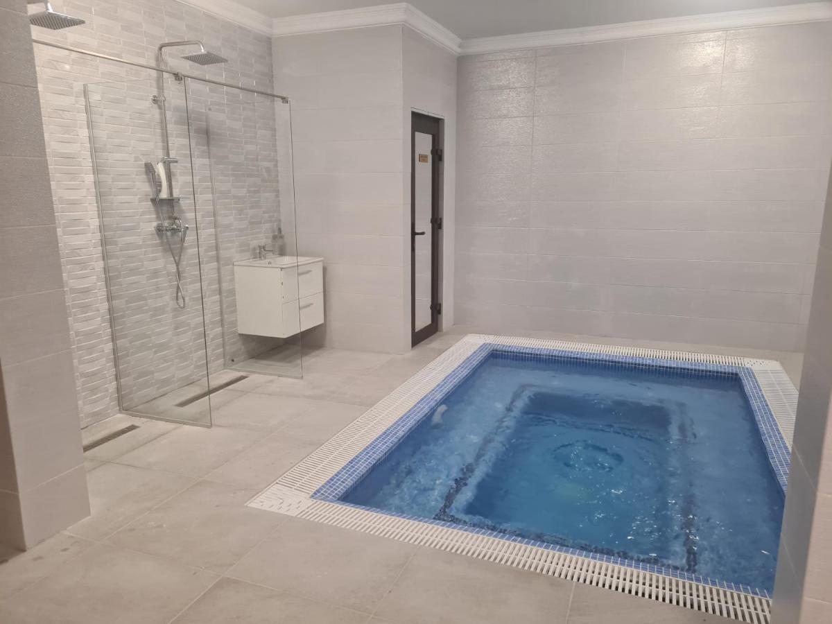 Pensiunea Gold Wellness&Spa Chiscau Екстер'єр фото