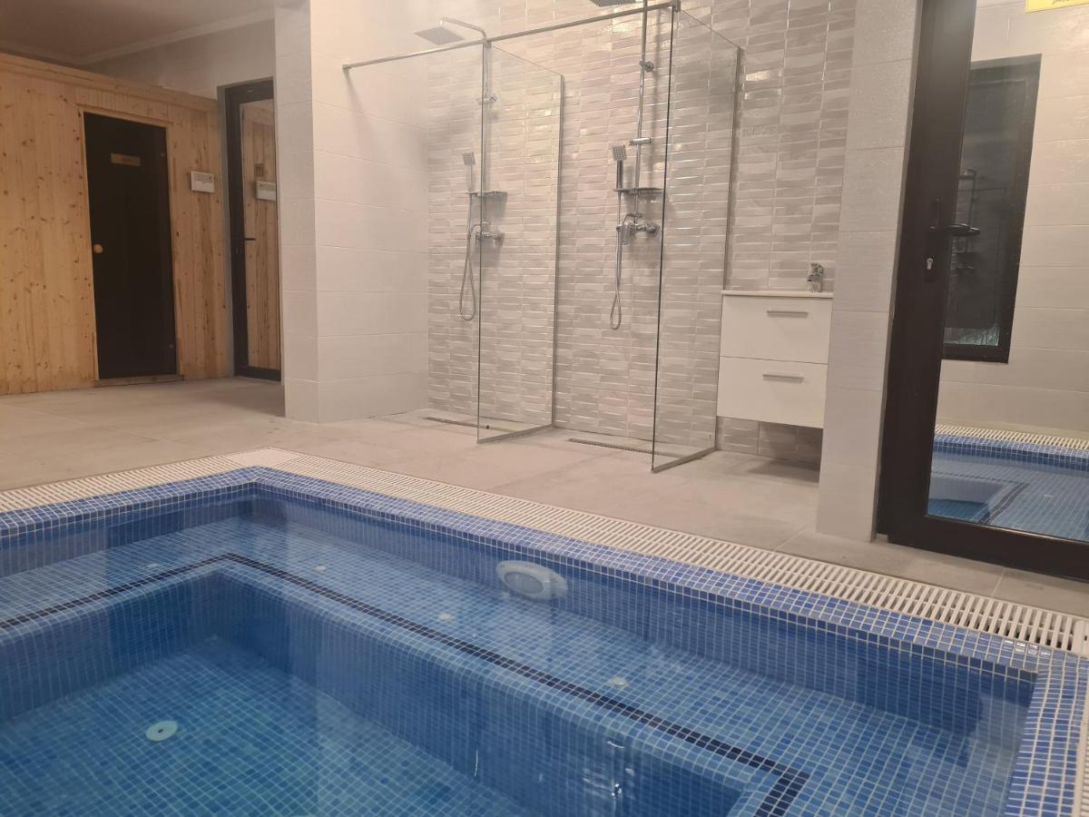 Pensiunea Gold Wellness&Spa Chiscau Екстер'єр фото